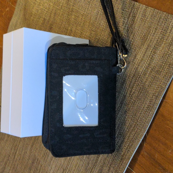 Thirty-One Wristlet/Wallet - Picture 2 of 6